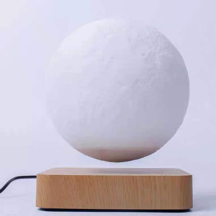 Magnetic planet Night Light